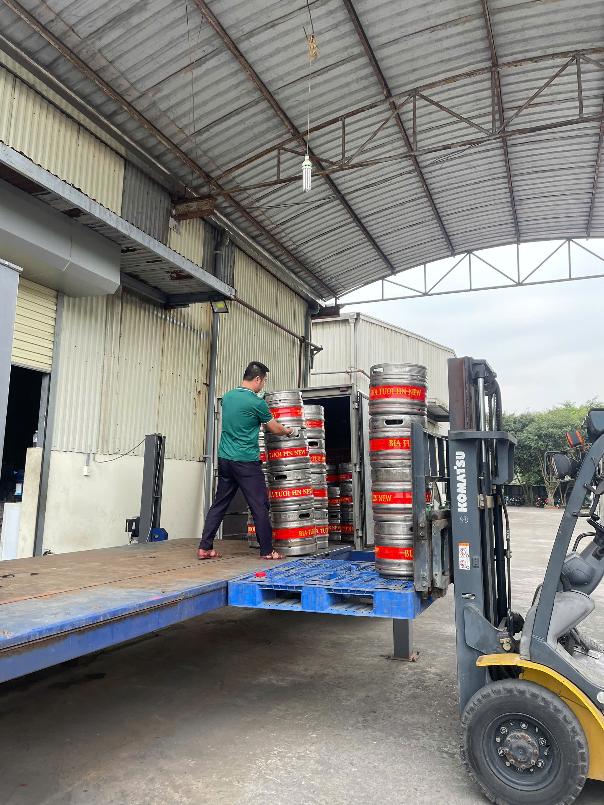 cách thức vận chuyển Bia Phượng Hoàng Việt